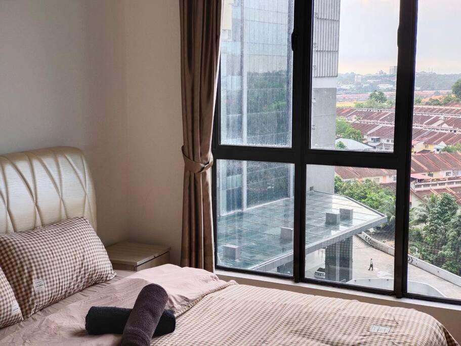 A0803 Platino Walking Paradigmmall Tvbox By Apartment Johor Bahru