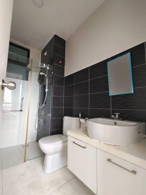 A0803 Platino Walking Paradigmmall Tvbox By Apartment *