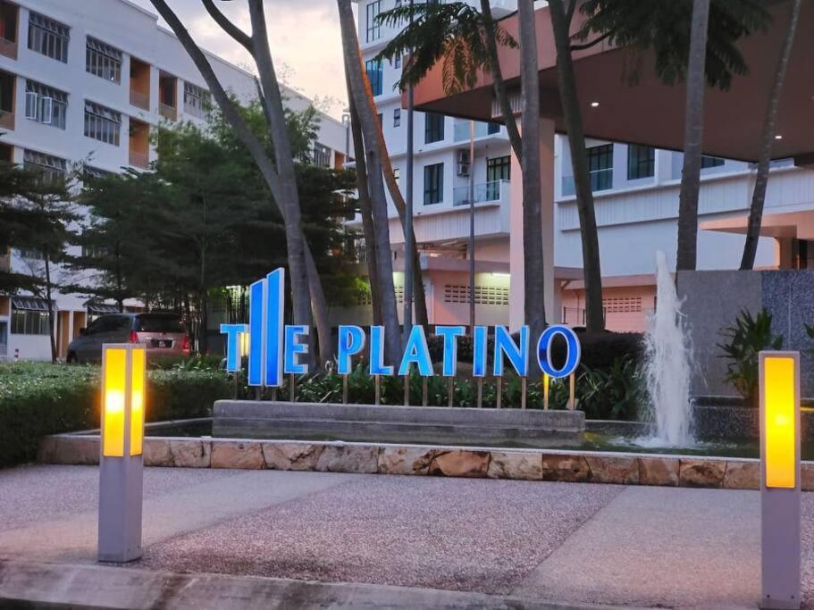 A0803 Platino Walking Paradigmmall Tvbox By Apartment